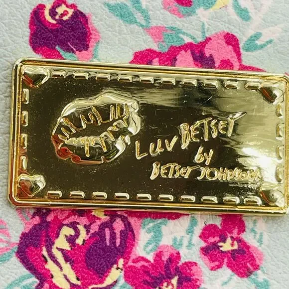 Betsey Johnson Aqua Pink Floral Crossbody Wristlet Strap Small Shoulder Bag - Picture 4 of 7